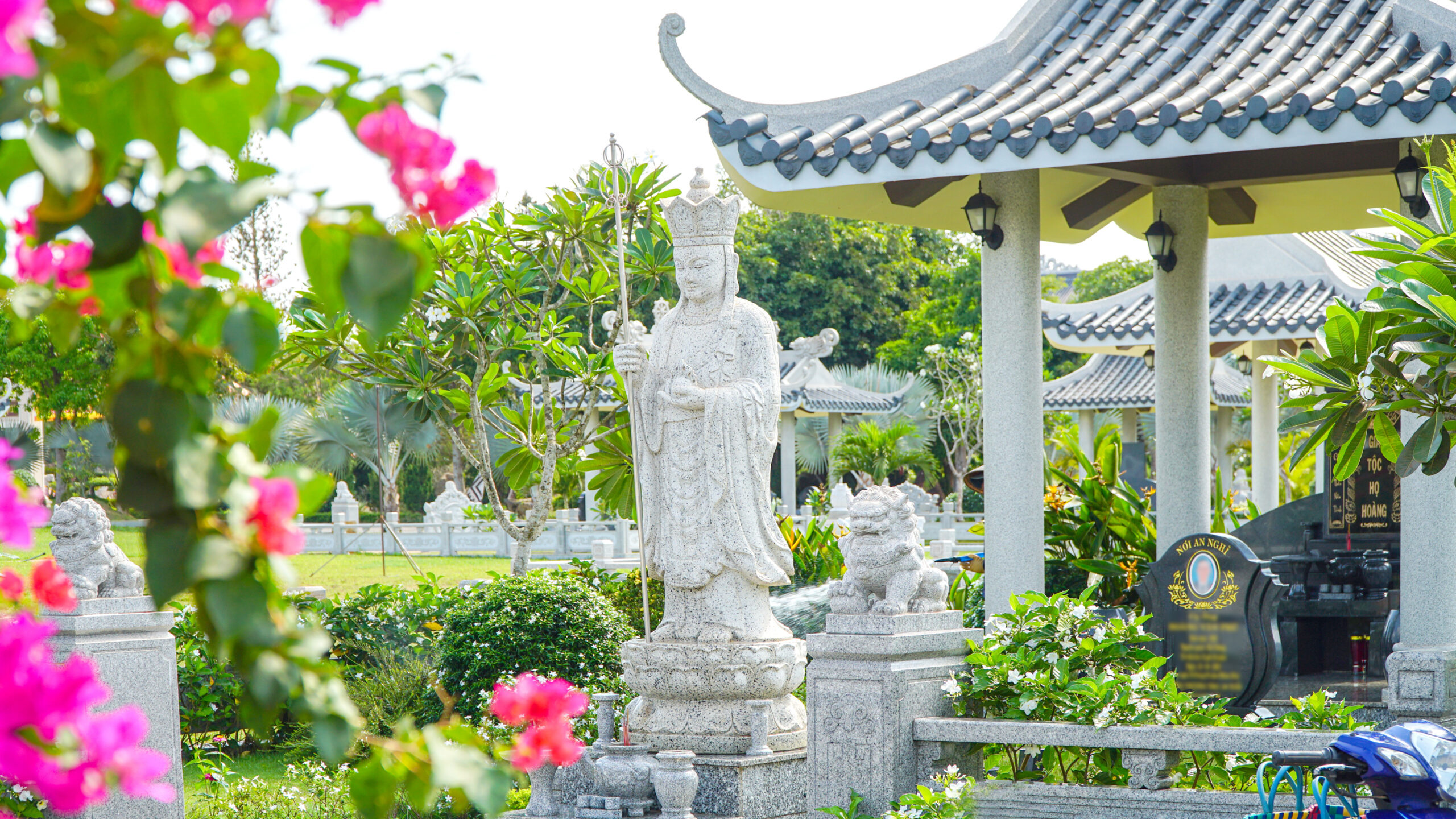 Mộ gia đình tại Công viên Vĩnh Hằng Long Thành