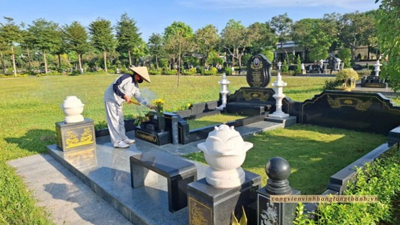 Nghĩa trang Long Thành có dịch vụ chăm sóc mộ phần không